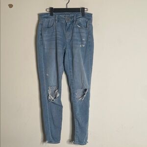 American Eagle Outfitters Light Blue Distressed Skinny Jeans